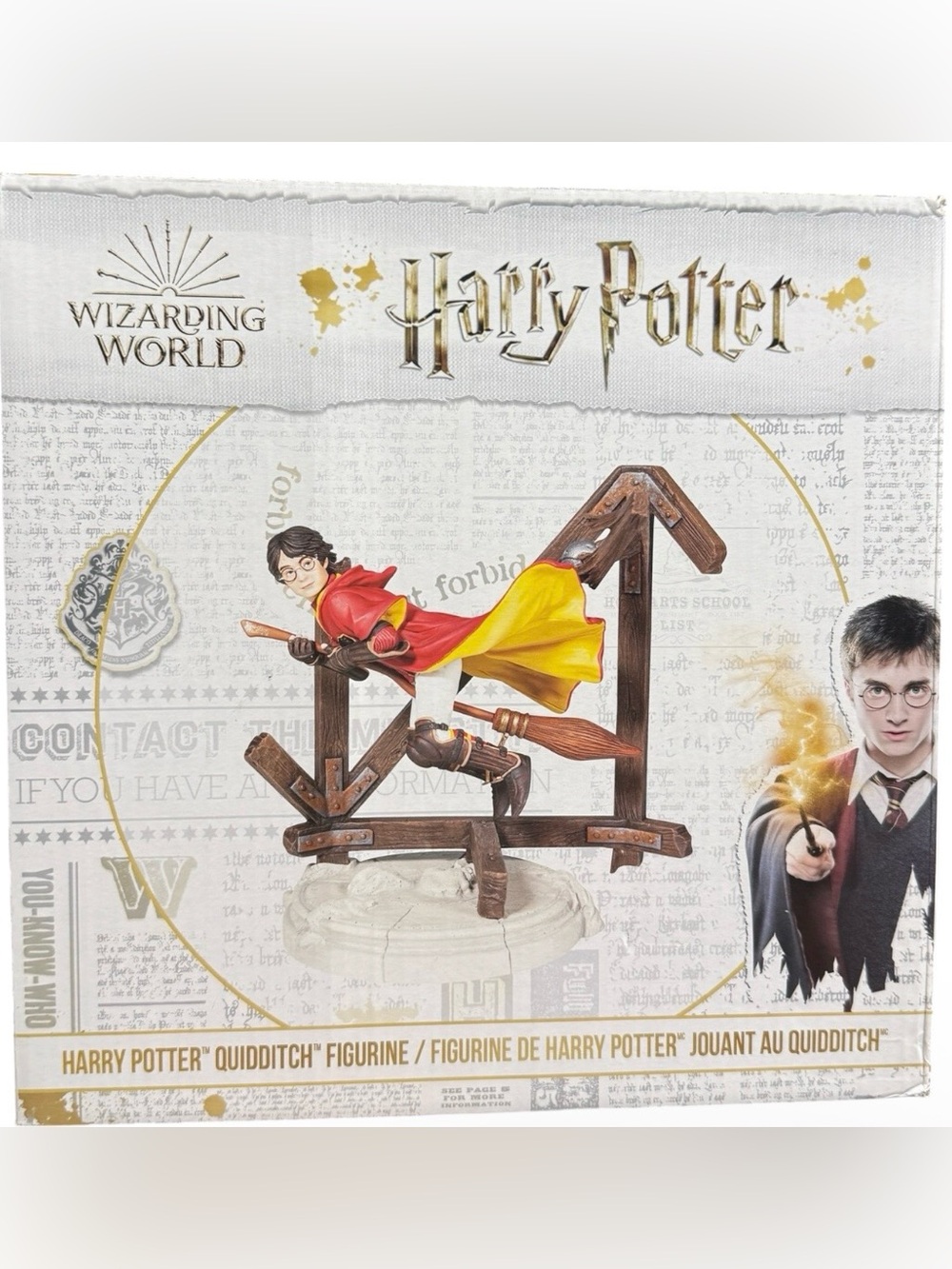 Harry Potter Quidditch Figurine – Enesco / Wizarding World – NEW IN BOX